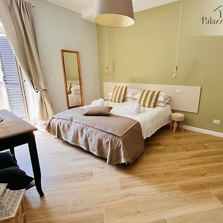 Castel Sant'Elia Palazzo Raffaella Casa Vacanze מראה חיצוני תמונה
